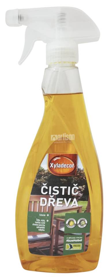 XYLADECOR údržbový čisticí prostředek na dřevo 0.5 l